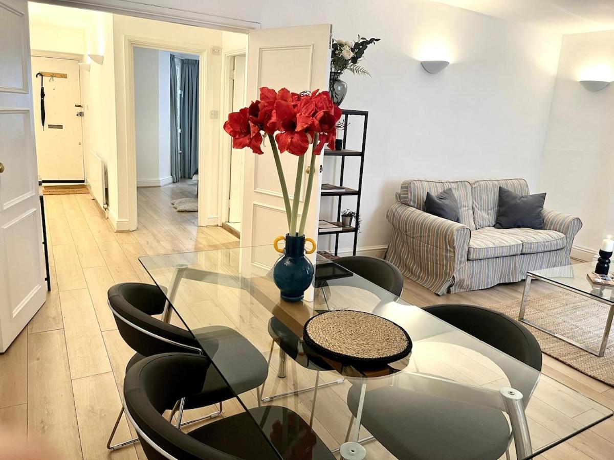 Appartamento Cosy 1 Bdr In Notting Hill With Patio Londra