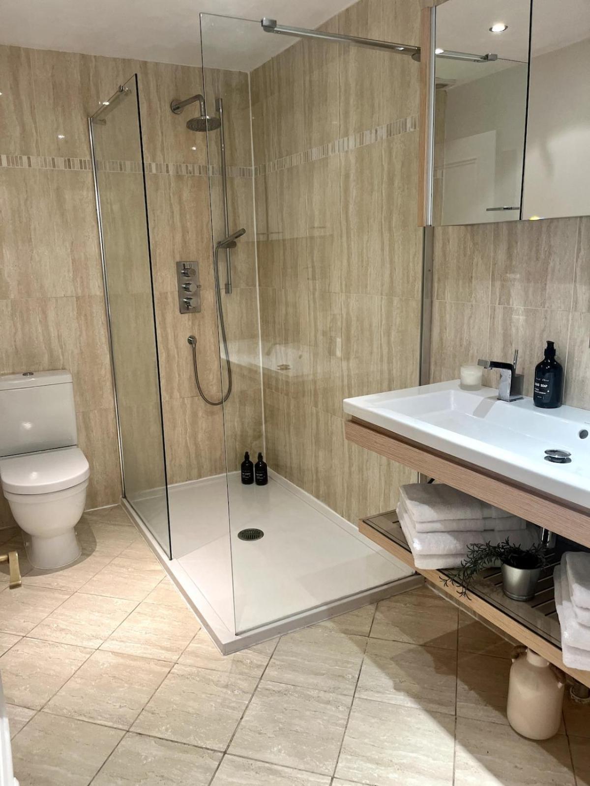 Cosy 1 Bdr In Notting Hill With Patio * Londra