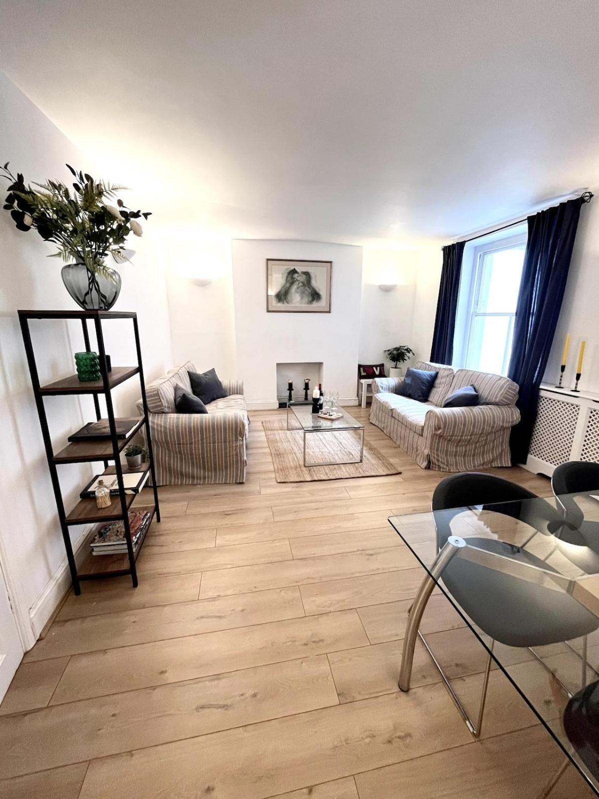 Appartamento Cosy 1 Bdr In Notting Hill With Patio Londra